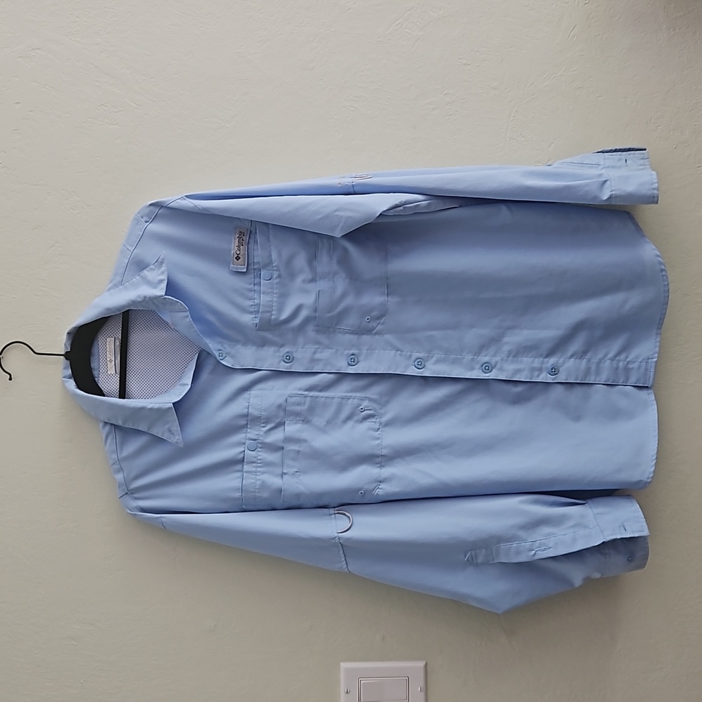 Columbia fishing long sleeve  size small